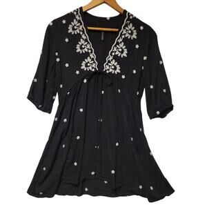 Embroidered Floral‎ Mini Dress Boho Baby Doll Vacation Summer Beachy Hippie Sz M